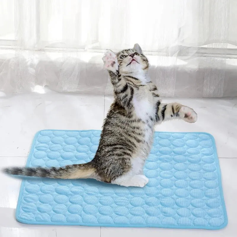 Cozy Pet Cooling Mat